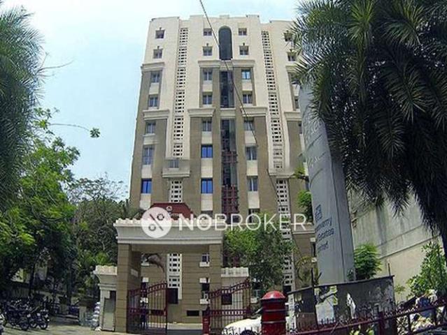3 BHK Flat In Shanthi Towers, Vadapalani, Chennai For Sale