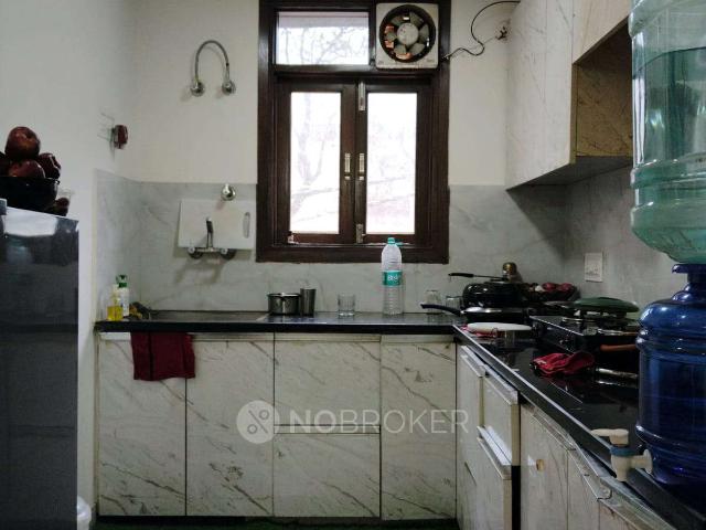3 BHK Flat In Shanti Apartment For Sale In Chhatarpur