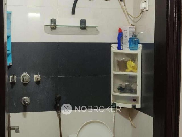 3 BHK Flat In Shanti Niketan Apartment, Indirapuram For Sale In Indirapuram