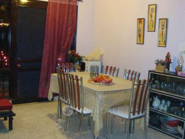 3 BHK Flat In Shivalya Group Housing, Sector 56 for Rent In