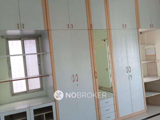 3 BHK Flat In Shoukath? S Residence for Rent In Indiranagar