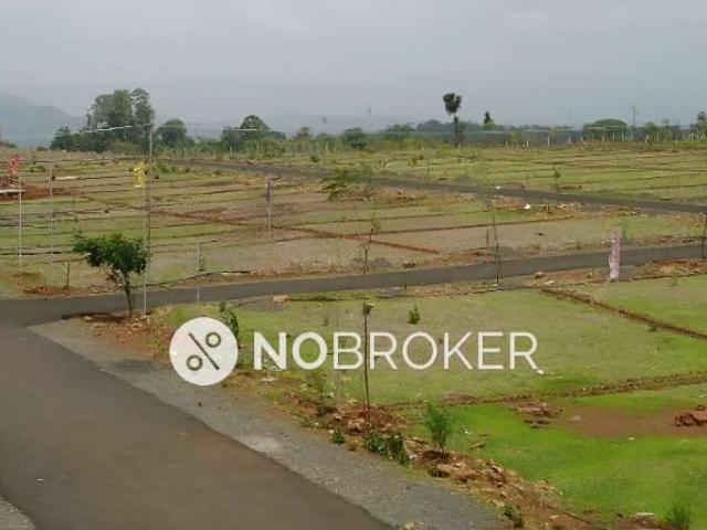 3 BHK Flat In Shree Vardhman Victoria for Rent In Sector 70