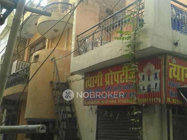 3 BHK Flat In Shri Balaji Apartments For Sale In Uttam Nag
