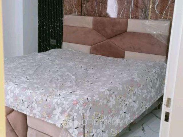 3 BHK Flat In Shri Hari Apartment For Sale In Uttam Nagar