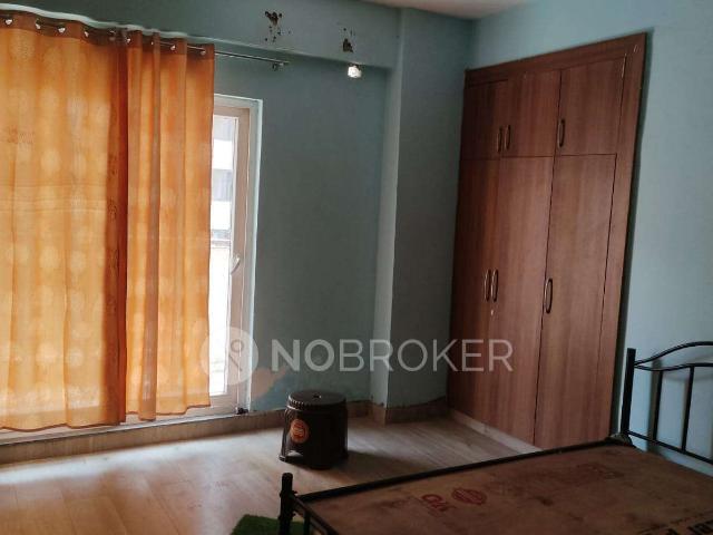 3 BHK Flat In Shri Radha Sky Garden for Rent In Shri Radha
