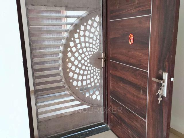3 BHK Flat In Shri Radha Sky Gardens for Rent In Sector 16b