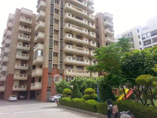 3 BHK Flat In Siddhi Vinayak Apartments, Ghardwar Cghs for R