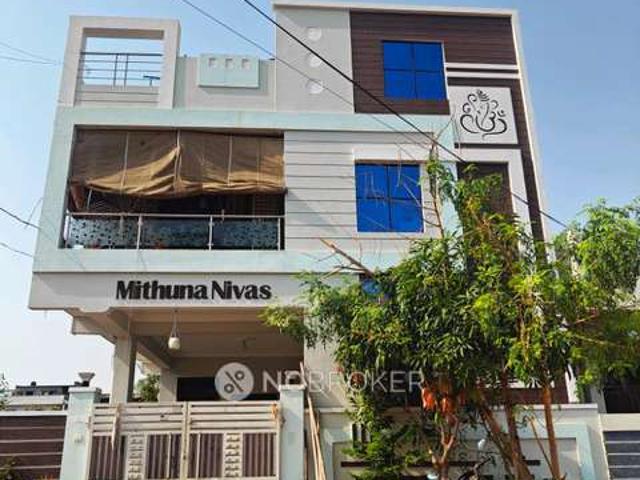 3 BHK Flat In Silverskills For Sale In Bnreddynagar
