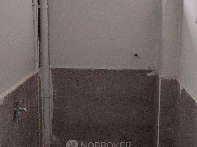 3 BHK Flat In Skywatch Residency For Sale In Narsingi