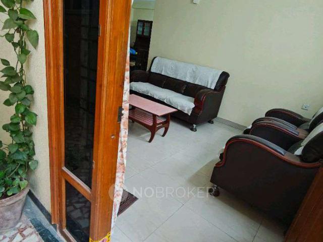 3 BHK Flat In Sri Balaji Enclave for Rent In B block, Sri A