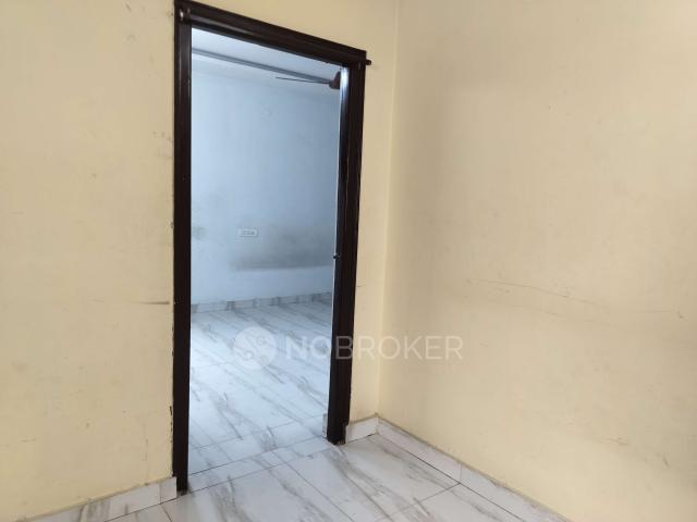 3 BHK Flat In Sri Durga Laxmi Towers, Hafeezpet For Sale In