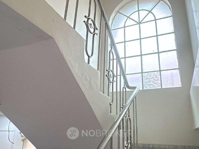 3 BHK Flat In Sri Nilayam Apartment, Kothapet, for