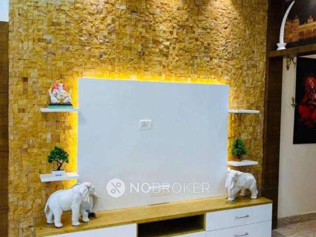 3 BHK Flat In Sri Sai Kuteer For Sale In J. P. Nagar