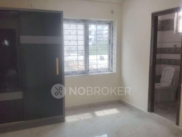 3 BHK Flat In Srinekatan, road No 24, Mega Hills, madhapur for