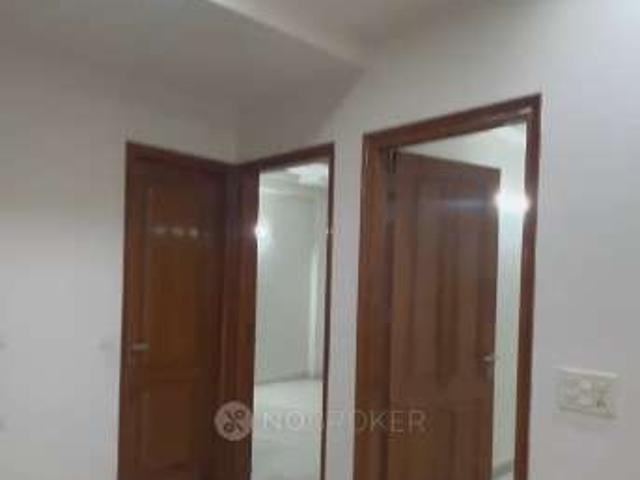 3 BHK Flat In Sstand Aloe Buldng for Rent In Sector 46