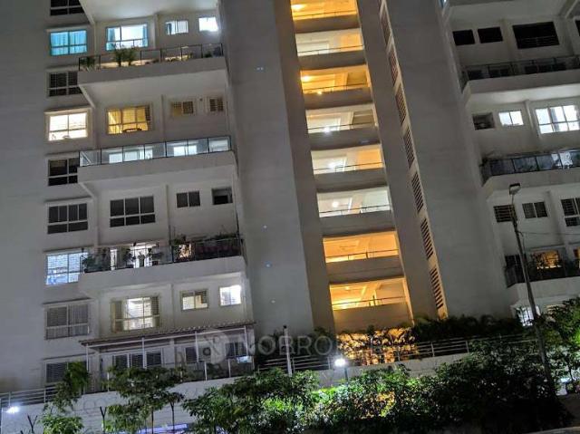 3 BHK Flat In Tuscan Estate By Kolte Patil for Rent In Khar