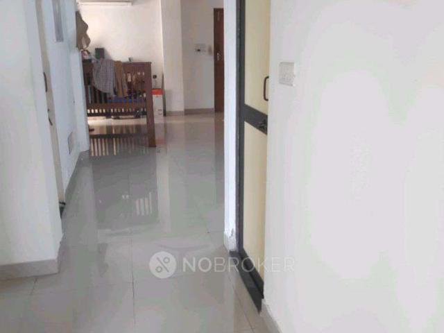 3 BHK Flat In Tnhb 1500 For Sale In Sholinganallur