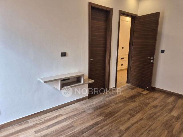 3 BHK Flat In Trehan Luxury Floors For Sale In Sector 63 A
