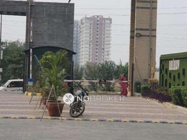 3 BHK Flat In Uninav Heights for Rent In Raj Nagar Extensio