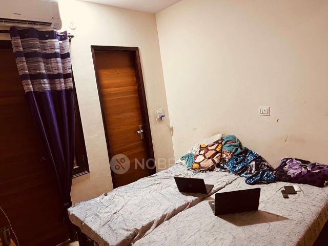 3 BHK Flat In Unity Enclave For Sale In Rohini