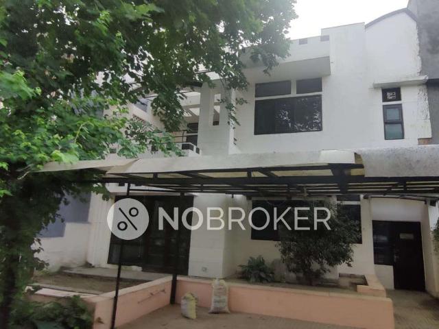 3 BHK Flat In Unitech Nirvana Country for Rent In Sector 5