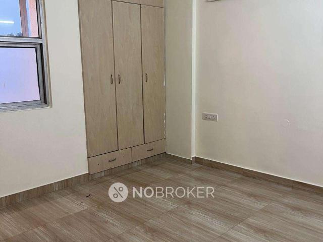 3 BHK Flat In Unitech South City Heights For Sale In Sector 41