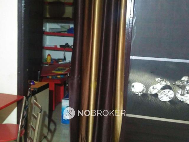 3 BHK Flat In Vinayak Apartment For Sale In Uttam Nagar