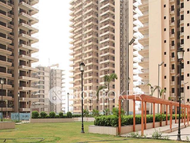 3 BHK Flat In 16th Park View For Sale In Gaur Yamuna
