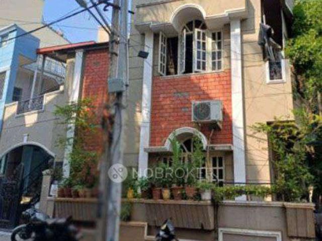 3 BHK House For Sale In 1st Main Road