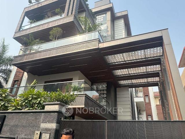 3 BHK House for Rent In Adikarah Motors