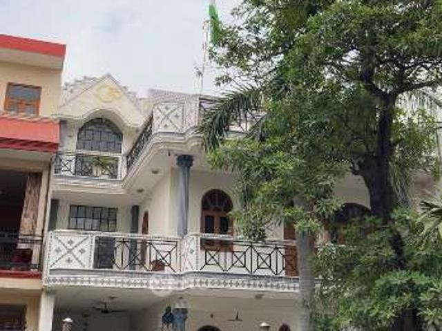 3 BHK House for Rent In Alpha Ii