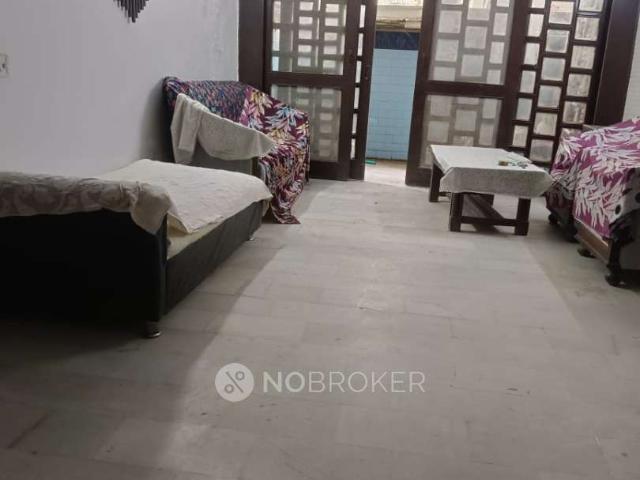 3 BHK House for Rent In east Of Kailash