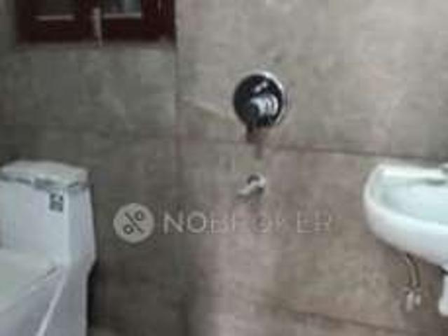 3 BHK House for Rent In Haiderpur, Shalimar Bagh