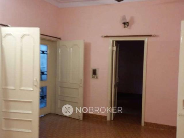 3 BHK House for Rent In Janakpuri
