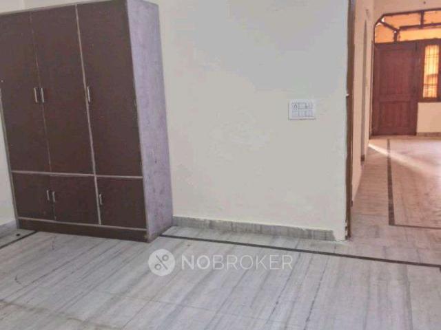 3 BHK House for Rent In Khanna's 1095, Sector 21d