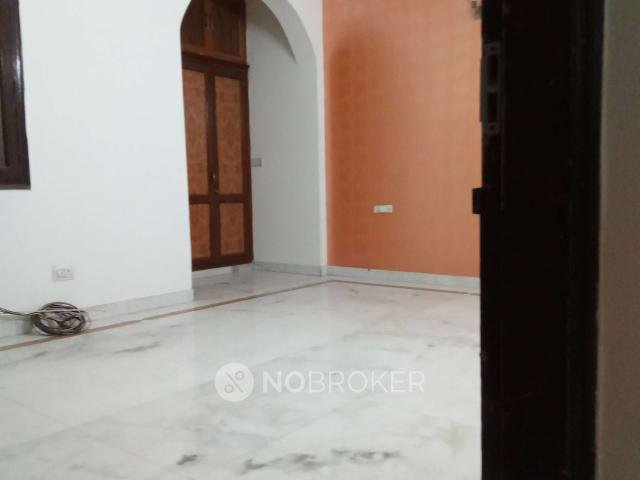 3 BHK House for Rent In Punjabi Bagh