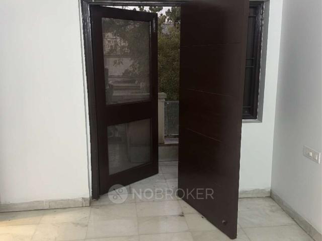 3 BHK House for Rent In Rajouri Garden