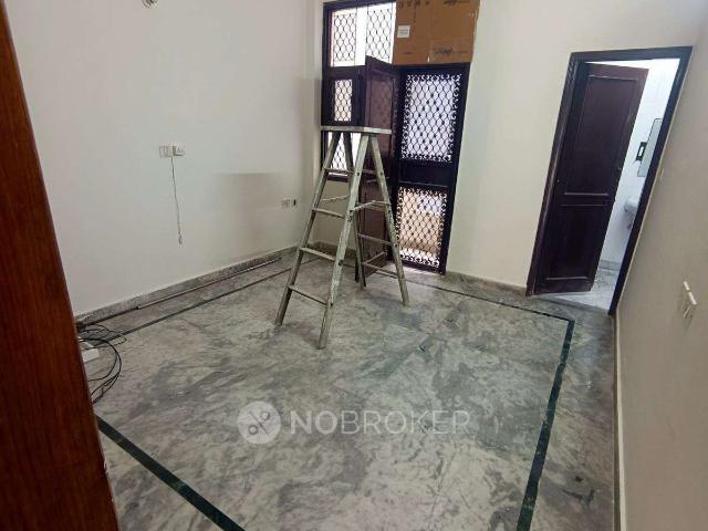 3 BHK House for Rent In Rajouri Garden