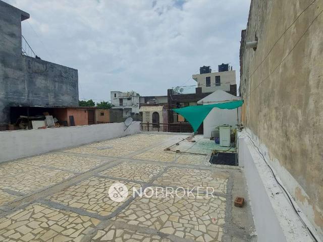 3 BHK House for Rent In Rajouri Garden