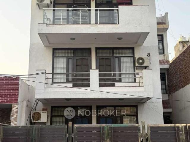 3 BHK House for Rent In Sector 16