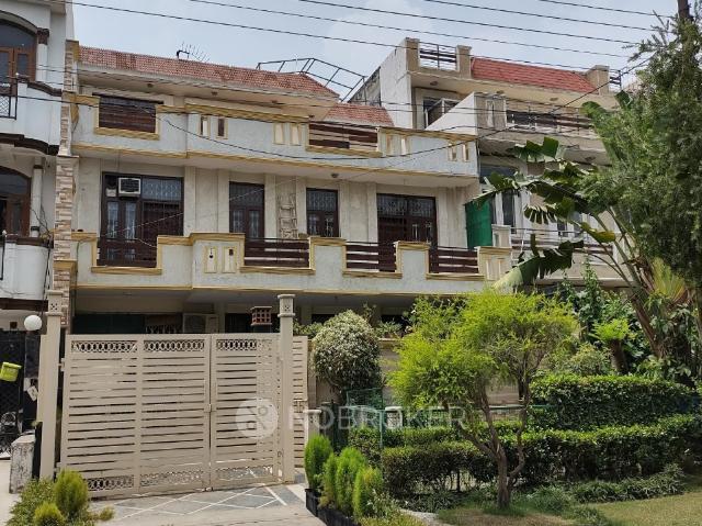 3 BHK House for Rent In Billabong High International School