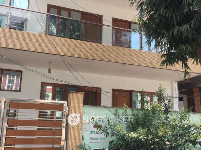 3 BHK House for Rent In Sector 43