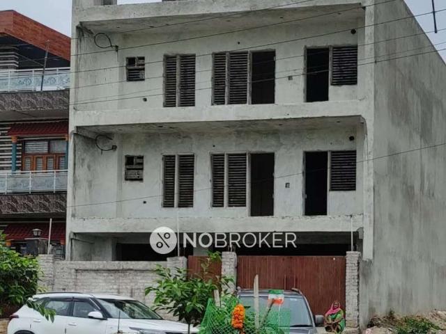 3 BHK House for Rent In Sector 56