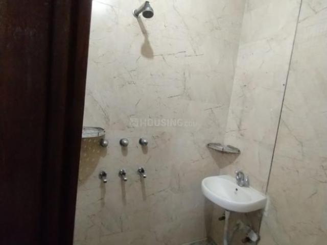 3 BHK Independent Builder Floor in Mukherjee Nagar for resale New Delhi. The reference number is 16725764