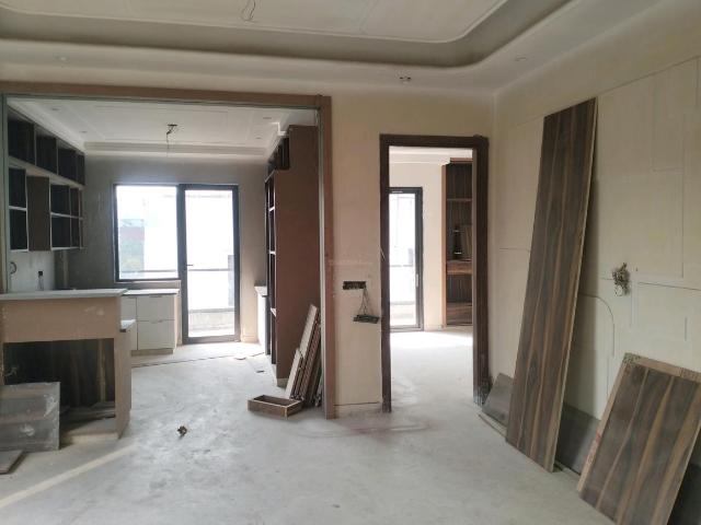 3 BHK Independent Builder Floor in Mukherjee Nagar for resale New Delhi. The reference number is 19490831