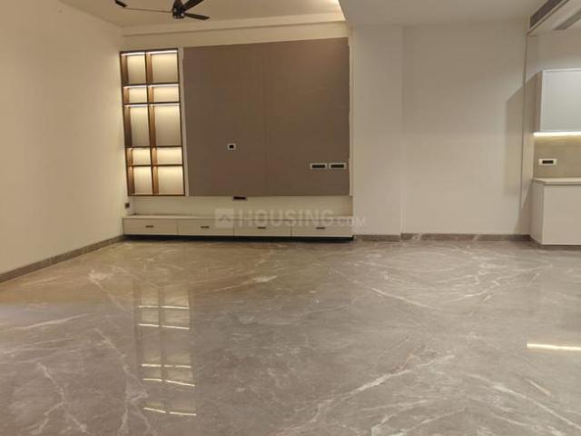 3 BHK Independent Builder Floor in Mukherjee Nagar for resale New Delhi. The reference number is 20147535