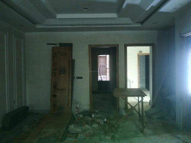 3 BHK Independent Builder Floor in Mukherjee Nagar for resale New Delhi. The reference number is 20704588
