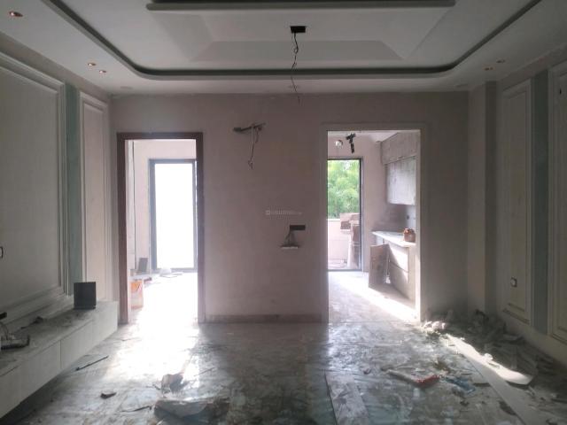 3 BHK Independent Builder Floor in Mukherjee Nagar for resale New Delhi. The reference number is 20704530