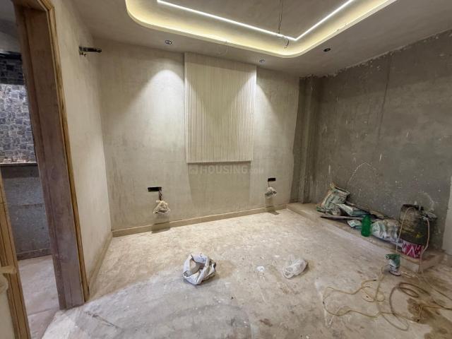 3 BHK Independent Builder Floor in Mukherjee Nagar for resale New Delhi. The reference number is 20812056