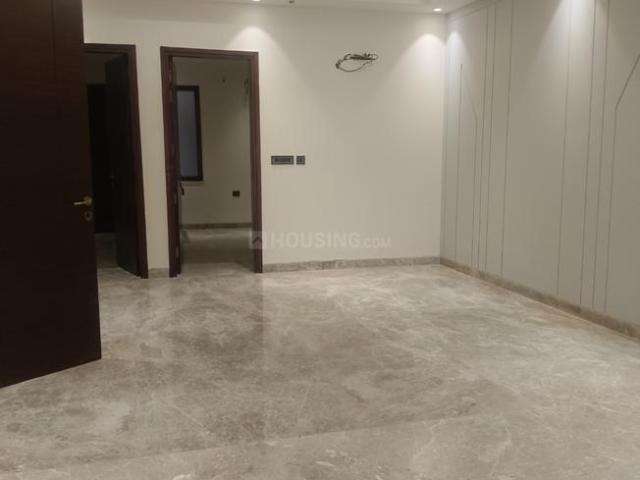 3 BHK Independent Builder Floor in Mukherjee Nagar for resale New Delhi. The reference number is 19241584